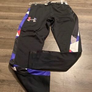 Girls under‎ armour light weight sweatpants with skinny leg fit euc